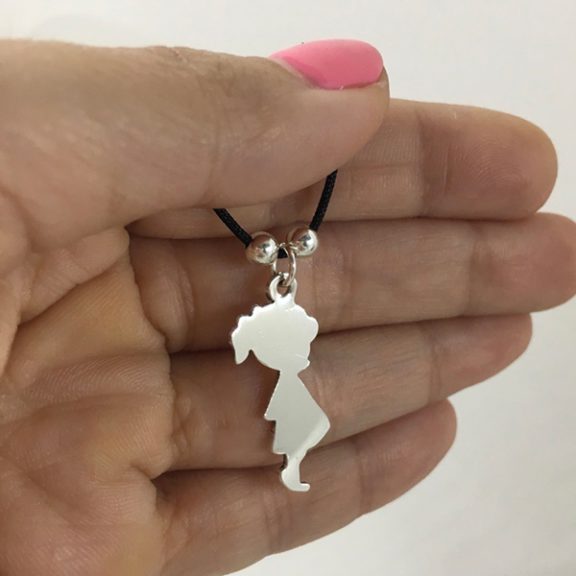 silhouette-necklace